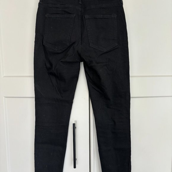 Everlane Mid-Rise Skinny Jean in Black | Size 29 Regular - Picture 3 of 5